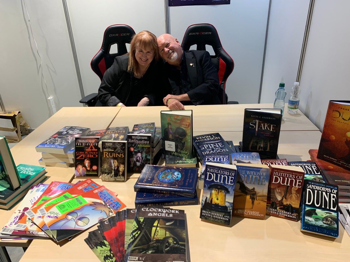 Thank you Kevin J. Anderson for hooking up myself and the family at Comic Con this weekend! What a joy it was to hear you and your wife Rebecca talk about your roles in helping resurrect the Star Wars franchise through your books in the early 90’s… fascinating!