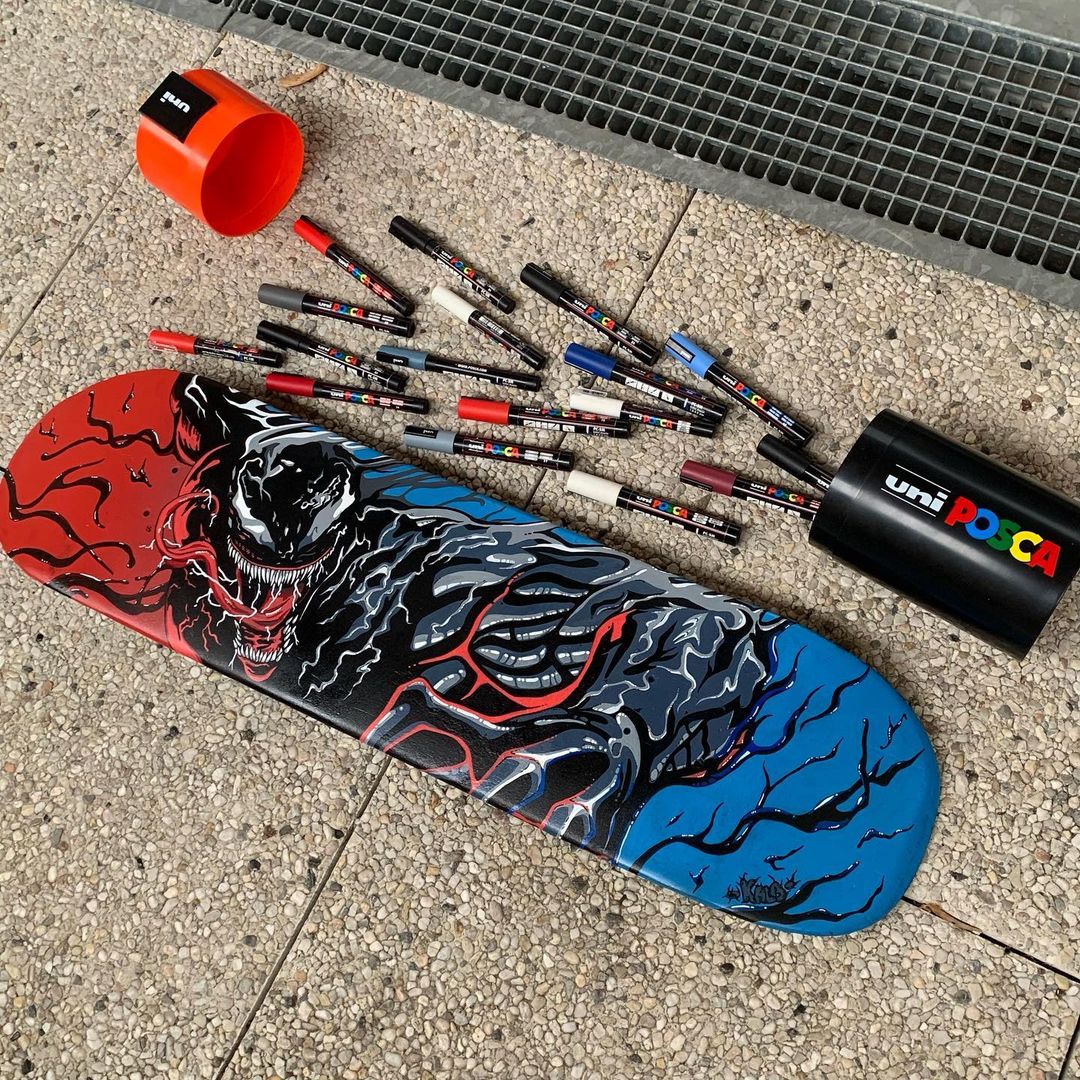 poscauk's tweet photo. Sometimes even we can’t believe some work is created simply with POSCA pens, and this is no exception! We love this deck @kalb_art ! 💥 🔥

 #Customdeck #Custom #CustomSkateboard #POSCAdeck #POSCAboard #Customize #Skate #Skateboarding #PenArt #POSCA #POSCAart #POSCAPens https://t.co/lbvVSQAH4s