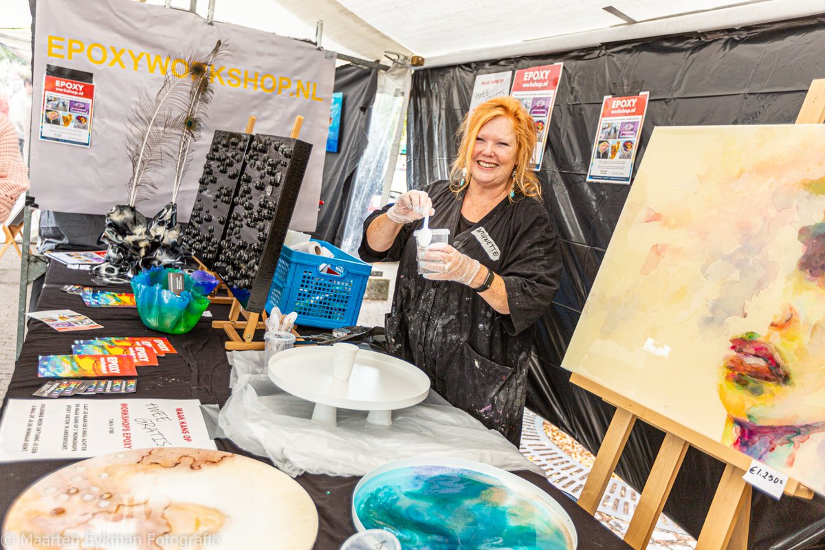 cfbaarn's tweet photo. Op naar de 24e editie van Cultureel Festival Baarn! Overdag van 11-17u optredens, foodtrucks, kunst kijken en tal van kinderactiviteiten en workshops. En in de avond knallen met Royal Disco Party in the Park!
Meedoen als artiest of organisatie? Zie https://t.co/PyBZTzBPNn https://t.co/ZuMOMYiOHv