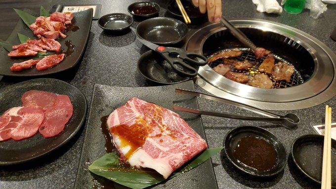 ウェーイ‼️
肉～‼️ 