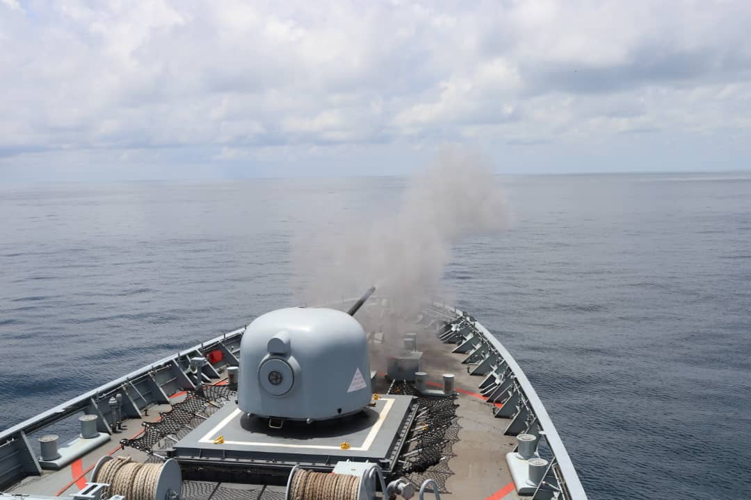 Latihan Perang Borneo 3/22 libatkan KD SELANGOR,KD SRI INDERA SAKTI,KD KERIS,KD RENCONG,KD SERANG,KD SRI PERLIS,KD BAUNG &amp; helikopter FENNEC pamer kesiapsiagaan warga &amp; aset Armada <a href="/MPA_Timur/">HQ Eastern Fleet</a> di Perairan Timur Sabah.Bulan #Ramadan pemangkin kekal unggul menjaga kedaulatan negara.