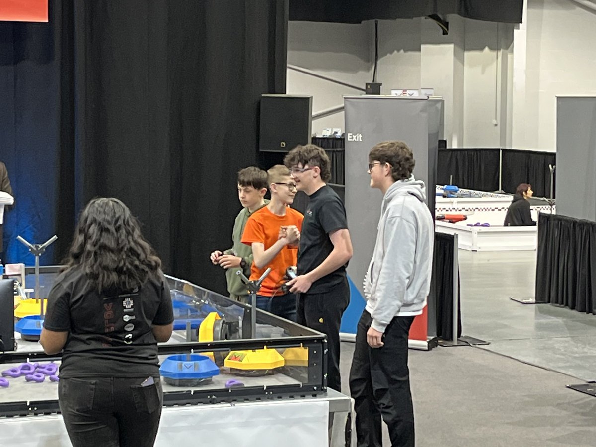 Good work teams! <a href="/VEXRoboticsUK/">VEX Robotics UK</a> <a href="/NRGSComputing/">RGS Newcastle Computing</a> <a href="/RGSNewcastle/">RGS Newcastle</a>
