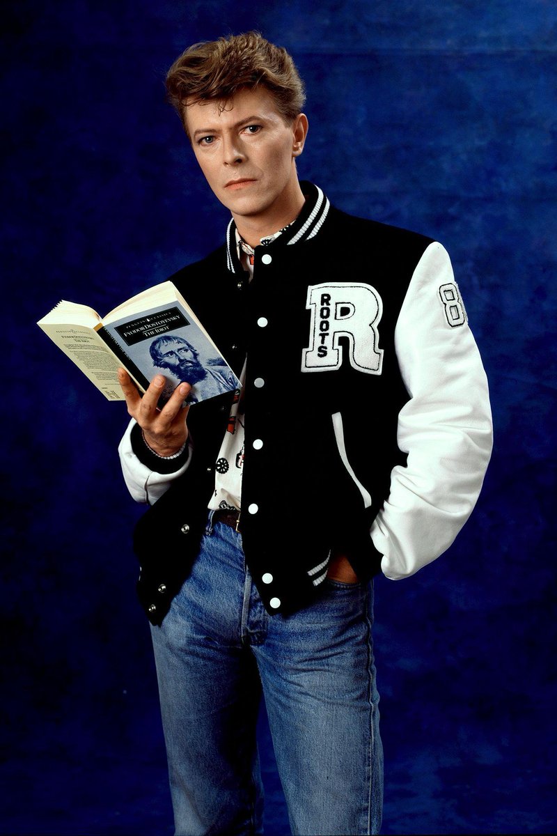 Puoi dire che un libro è servito se, quando tu lo chiudi, lui ti ha aperto.

#giornatamondialedellibro 📙