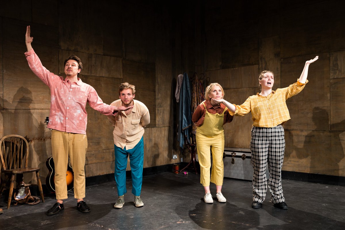 riddle_stick's tweet photo. It's Shakespeare's birthday! So here's some photos of our show FOOLS from last years @BristolBardFest at @WardrobeTheatre 🃏 https://t.co/HupNQiPNIr
