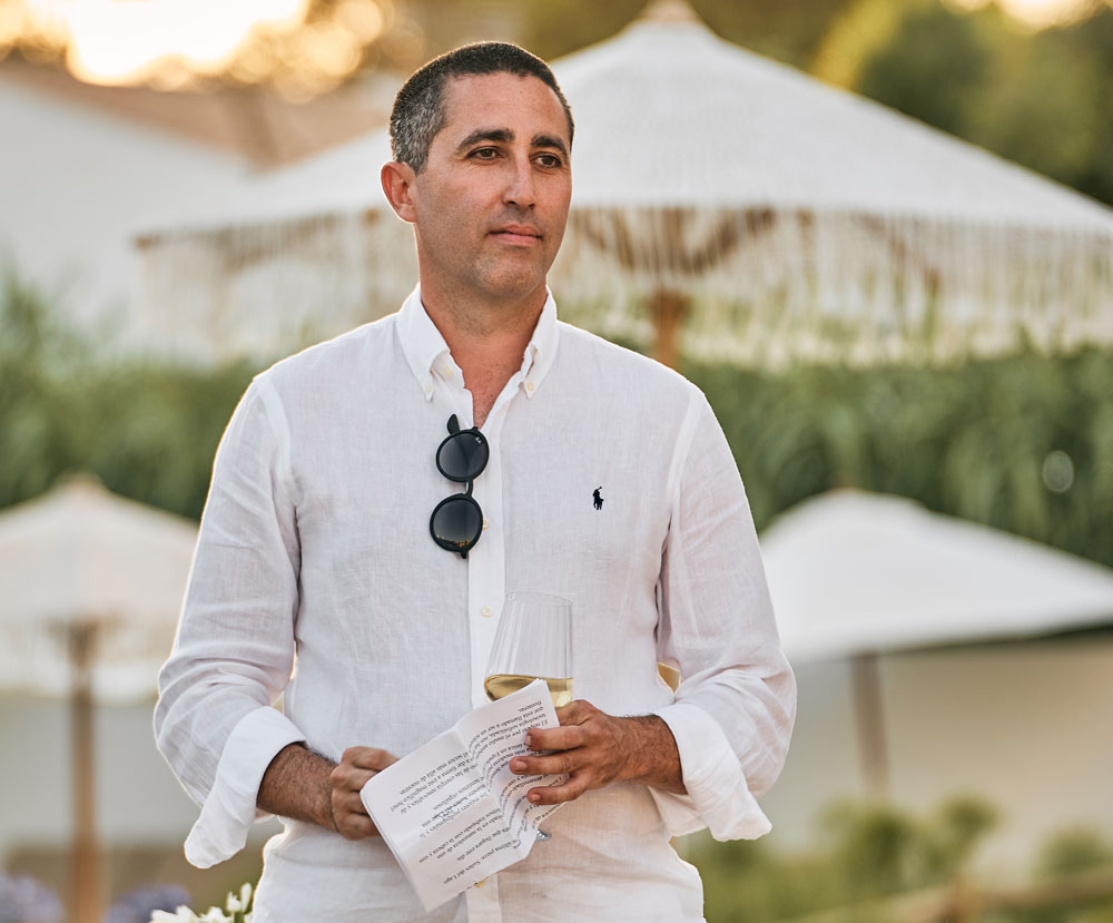 MiradasViajeras's tweet photo. 📻#MVRadioT7x28

Este año #Menorca es #RegiónGastronómicaEuropea2022.

@FerValmaseda habla con:
#ToloSintes, artista pastelero
#FranRamirez, sumiller
#LucasGarcía, CEO #grupomoga

👇 @CAPITALRADIOB
https://t.co/laaal710Pn https://t.co/biOmr11E1S