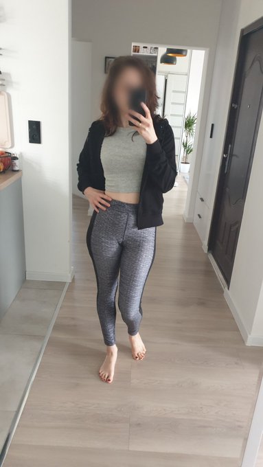 Just going for some shopping 😌 ... who knows, maybe I will visit "B" while out on the town 😏   BadWife