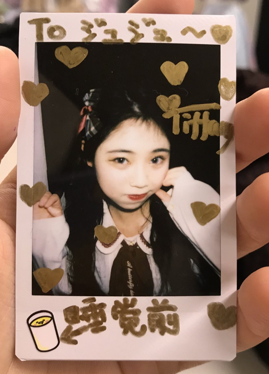 pome_lee's tweet photo. @WHYMx2 可愛い子からチェキもらった🥰 https://t.co/5atoC9a6kT