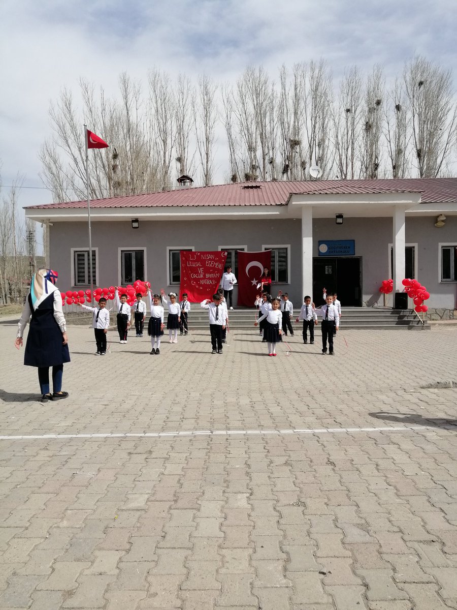 gctvrnokulu's tweet photo. 23 Nisan Ulusal Egemenlik ve Çocuk Bayramı kutlu olsun @agrimem @hasan_kokrek @ademtopaca @Ahmetkaya0404 @taslicaymem @mustafayldz_85 @mhmtgksuu https://t.co/KRiieit6C7