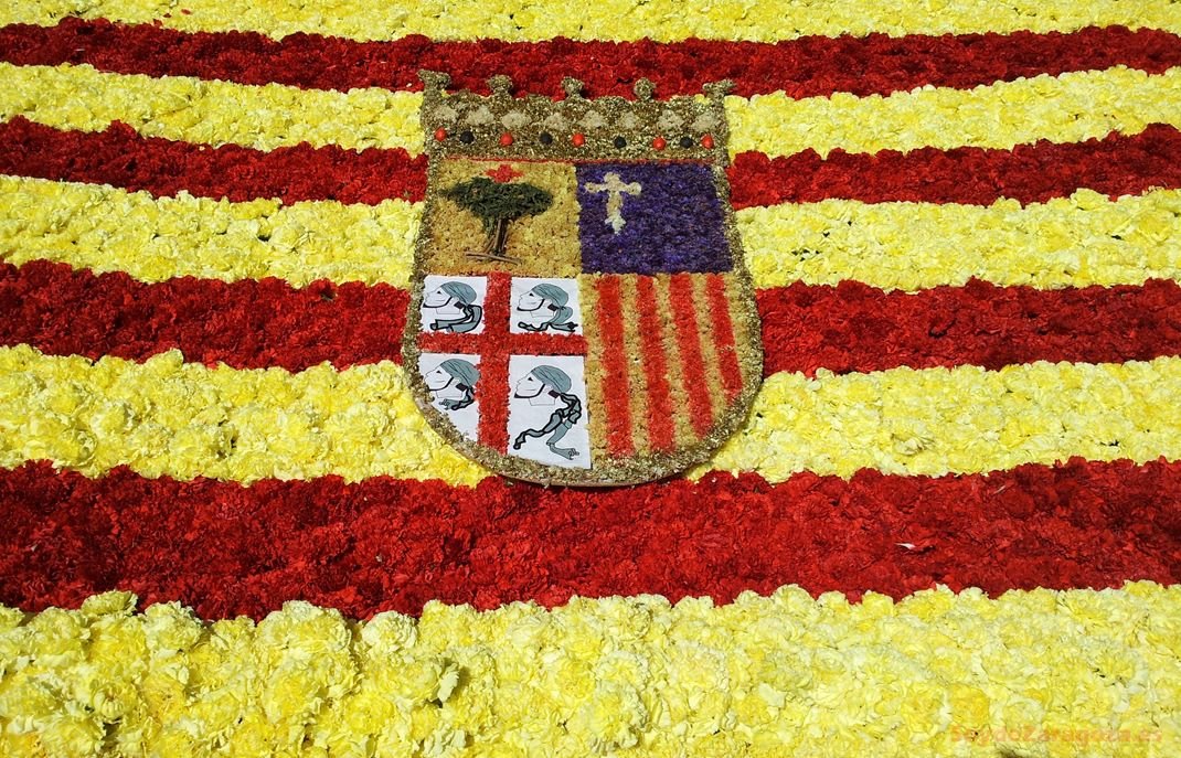 SoydeZaragoza's tweet photo. ¡¡FELIZ SAN JORGE Y FELIZ DÍA DE ARAGÓN!!
😀
Un día para sentir orgullo de nuestra tierra 😍❤️❤️❤️ https://t.co/WZApbs3Yr7