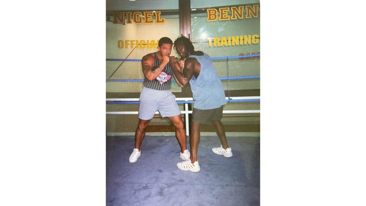 Carlton Leach tweet media