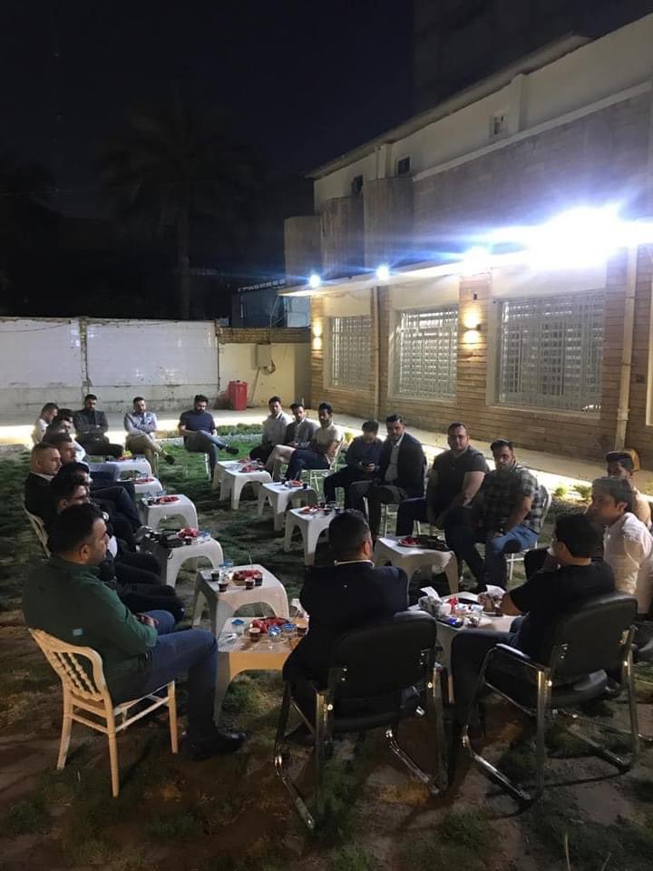 جانب من الجلسات الرمضانية التي اقامها نادي الوعي السياسي في موجة للايام السابقة ، بحضور عدد من السادة النواب والمهتمين بالشأن السياسي ، وعدد كبير من الشباب ، ورجال الدين ، واصحاب القرار ، والمهتمين بالشأن العام ، والادارين والاكاديمين ، ولا زالت جلساتنا مستمرة في قادم الايام .