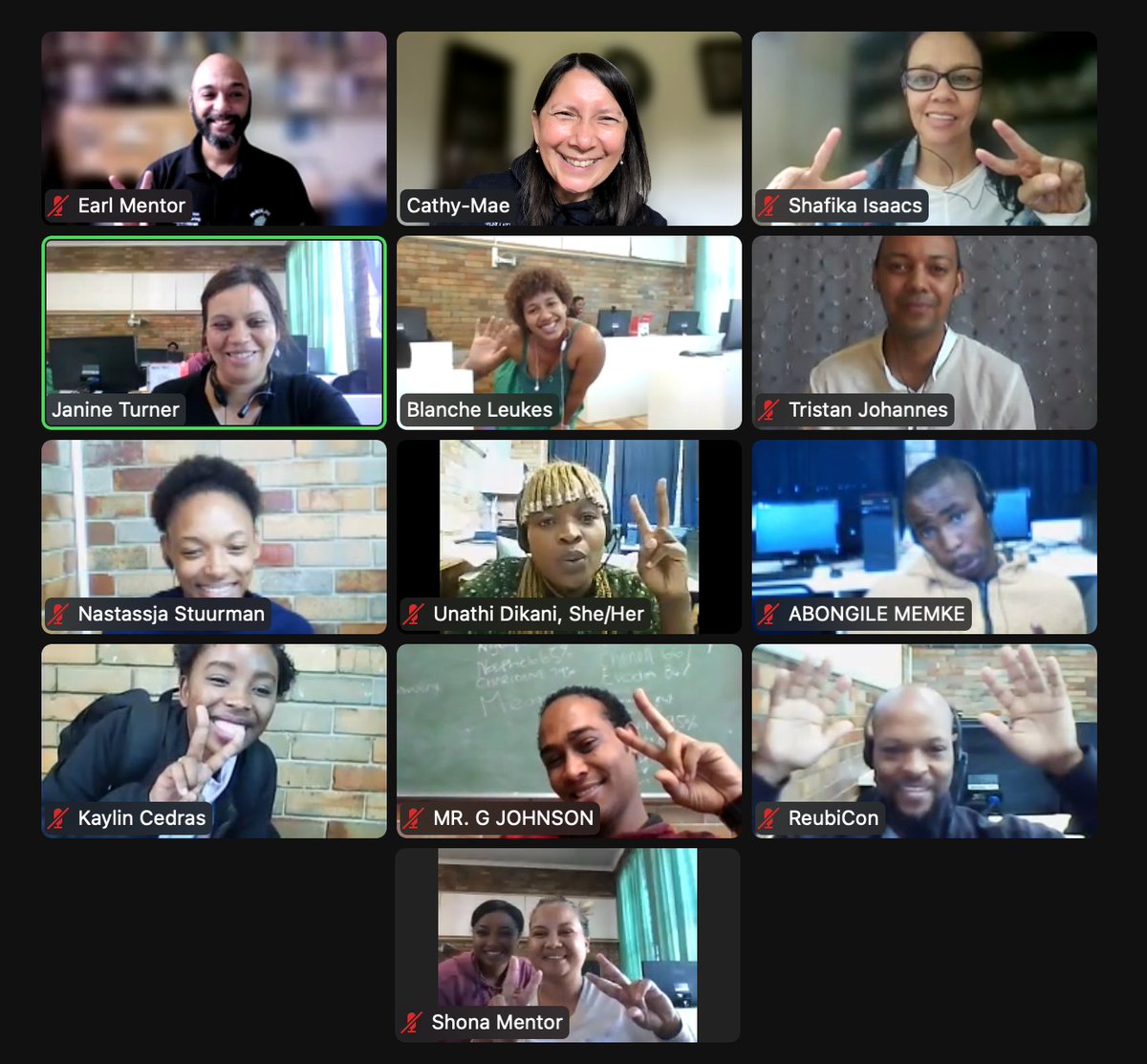 lucille_meyer's tweet photo. Beautiful to see the passion in our Trainees on the @ChrysalisTokai and @CMI_Mindfulness Awesome Wellness Leaders Programme. Module 3 was incredibly inspiring.
#Embodiedsocialjustice
#Embodiedjustice
#Yogatraining https://t.co/QZRomrenls
