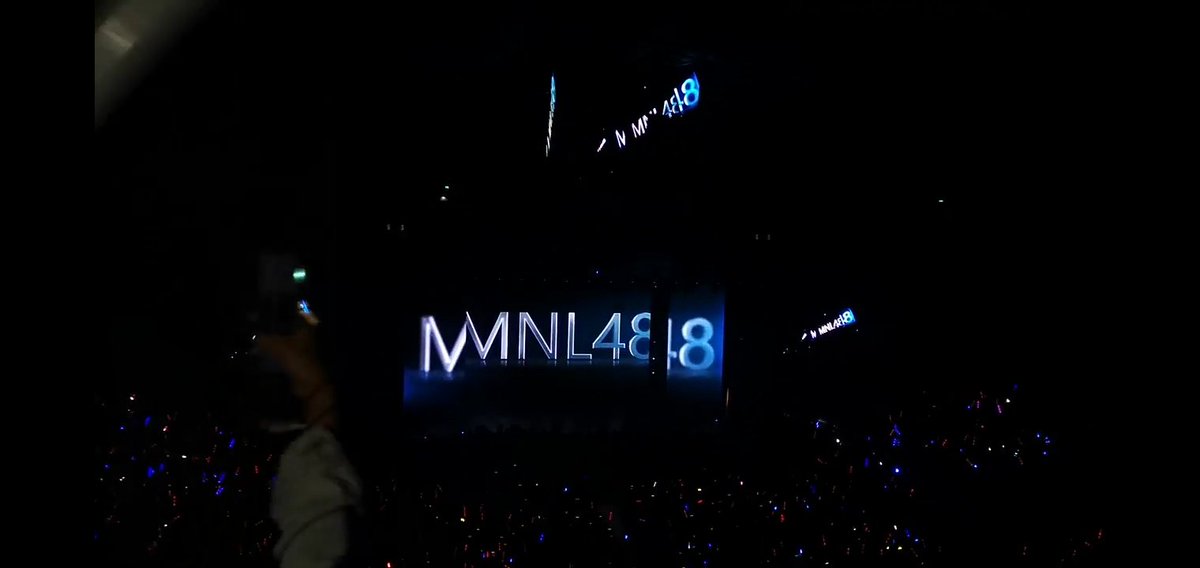 naomifndd's tweet photo. Four captains,Three center girls,Three teams,Thousand fans,Forty eight souls,and one family with so many dreams. MNL48 mamahalin din kayo ng pilipinas in God's perfect time.
#MNL48•#FirstGenFirstLove• https://t.co/rGkNgw6S0K