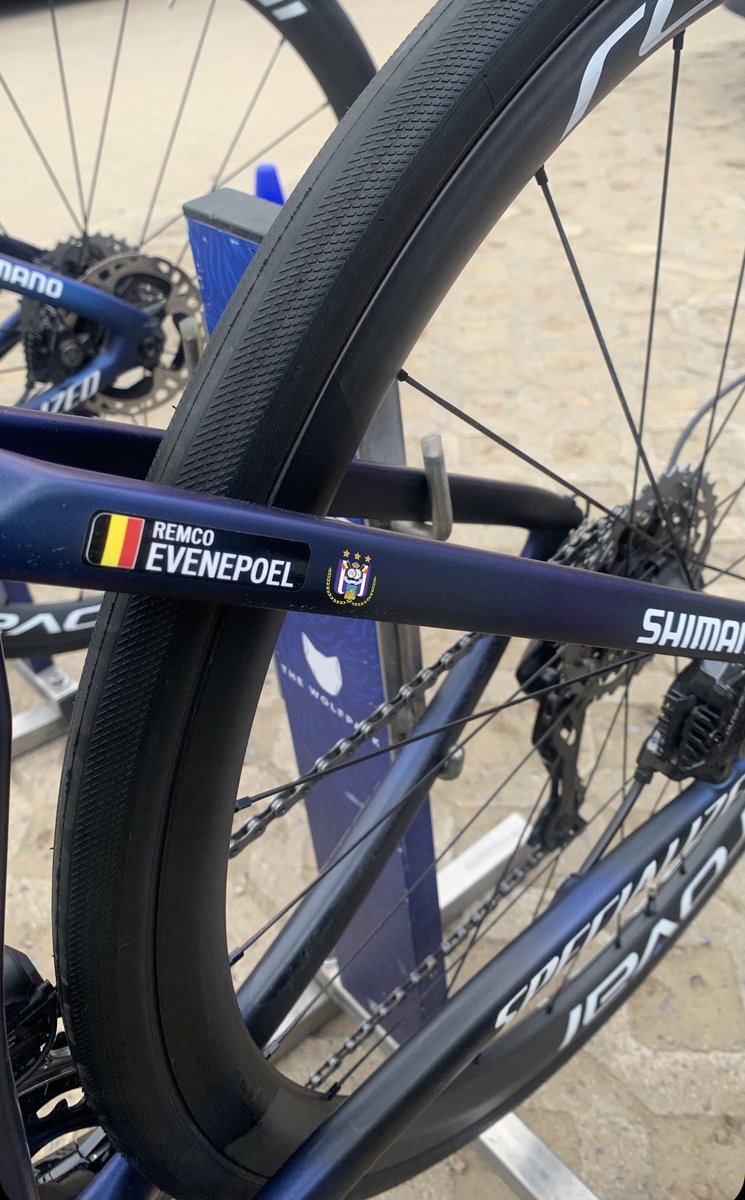 Patrick Evenepoel  tweet media