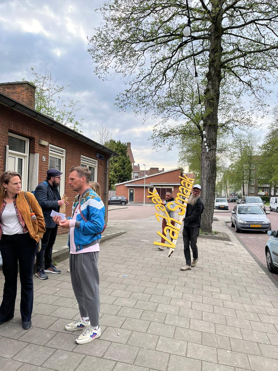 Common In tweet media