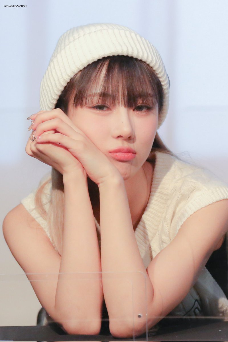picsyoohyeon's tweet photo. 220416
cr. imwithyooh https://t.co/QfA0rvY7ez