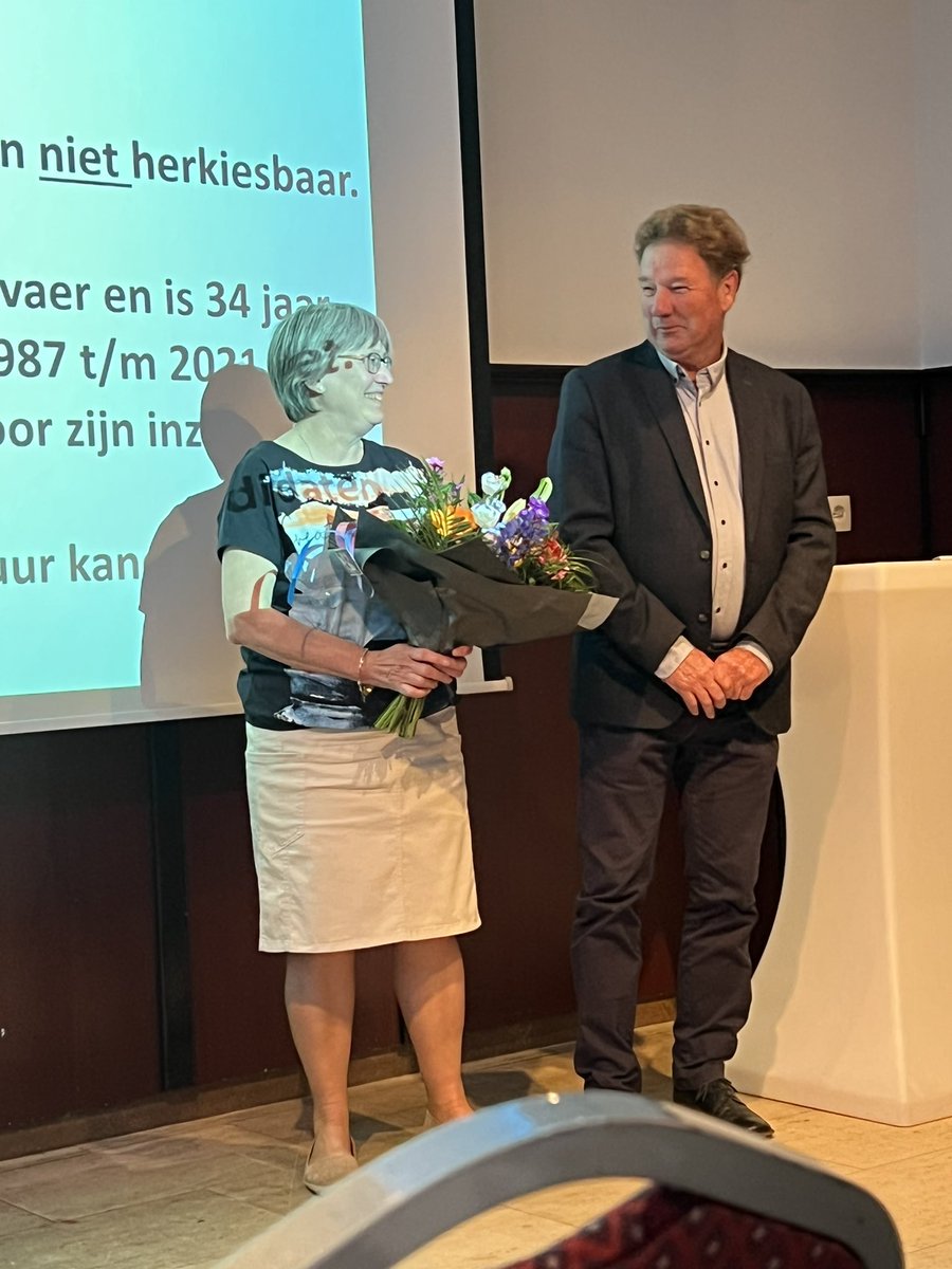 Frans van der Pluijm na ruim 34 jaar aftredend als penningmeester voor afdeling de Amer.