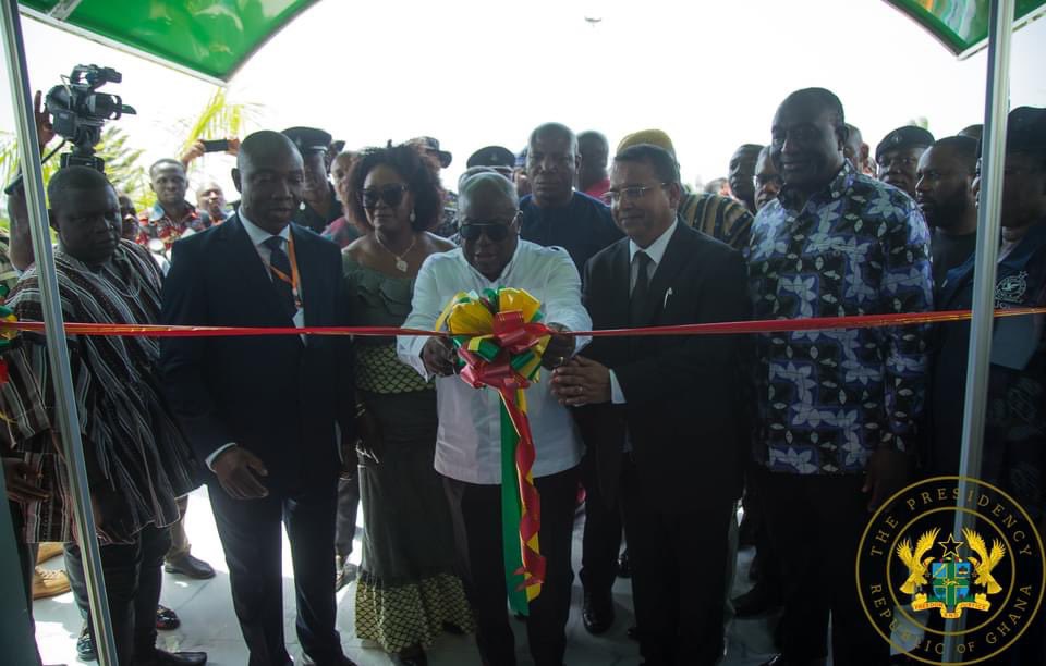 NAkufoAddo's tweet photo. On Friday, 22nd April 2022, I commissioned the $30 million Atlantic Lifesciences Ltd, a company operating under Government’s 1-District-1-Factory Programme, and located at Ningo Prampram. It is the 107th factory completed and operating under the 1D1F initiative. https://t.co/fNwWKco5qw