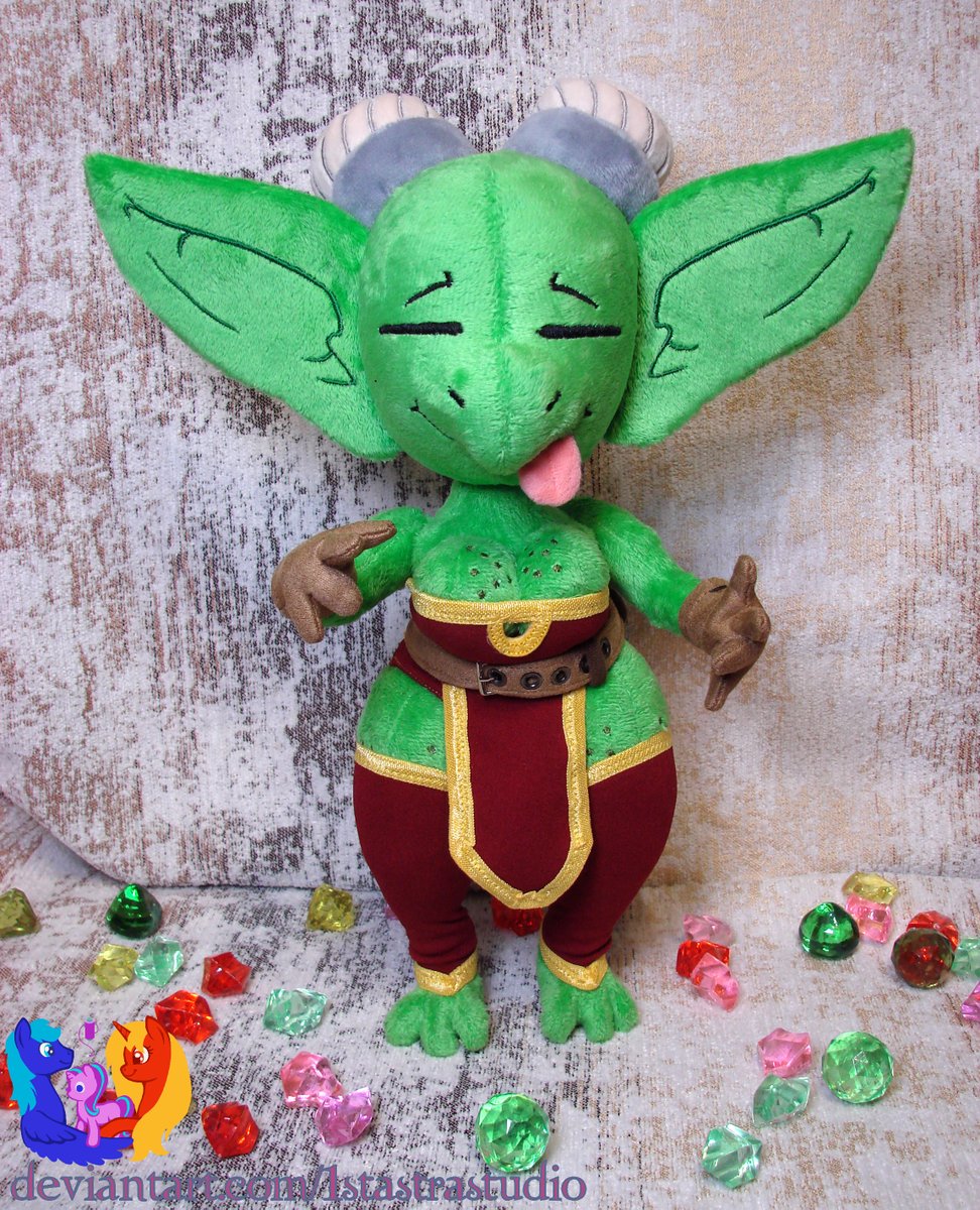 1stAstraStudio's tweet photo. Morgi the kobold 😊🤔
12 inches tall. Commission.
You can find her exclusive photos on my Boosty:
https://t.co/WXgc8l2wLe
Do you want to order custom plush? DM me! 🤝
#crafting #craft #handmade #plushie #plush #toy #doll #kobold #Morgi https://t.co/H8gzsfUNsK