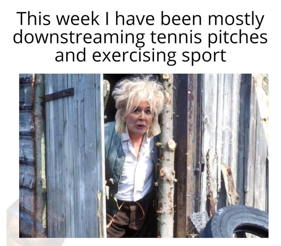 sheepio's tweet image. #NadineDorries #downstreaming 🙈😂