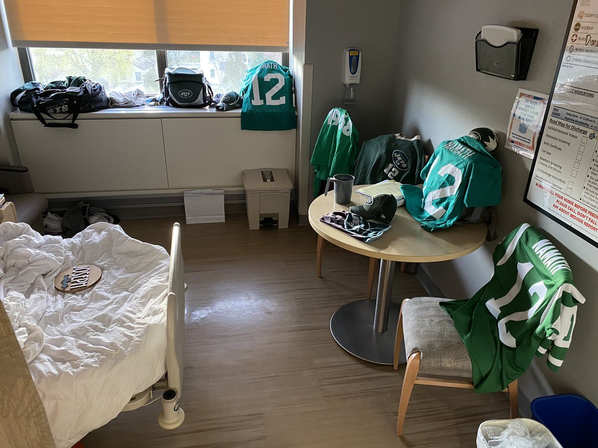 Hendoman12's tweet photo. God Bless Joseph William Henderson Born on 4/22/22 at 9:22 PM.                     Thank You @RealJoeNamath  for Bringing us a Super Bowl Victory over 50 years ago !  Baby Joe Willie #12 will follow your footsteps!! @nyjets https://t.co/8o9ZtfD0ko