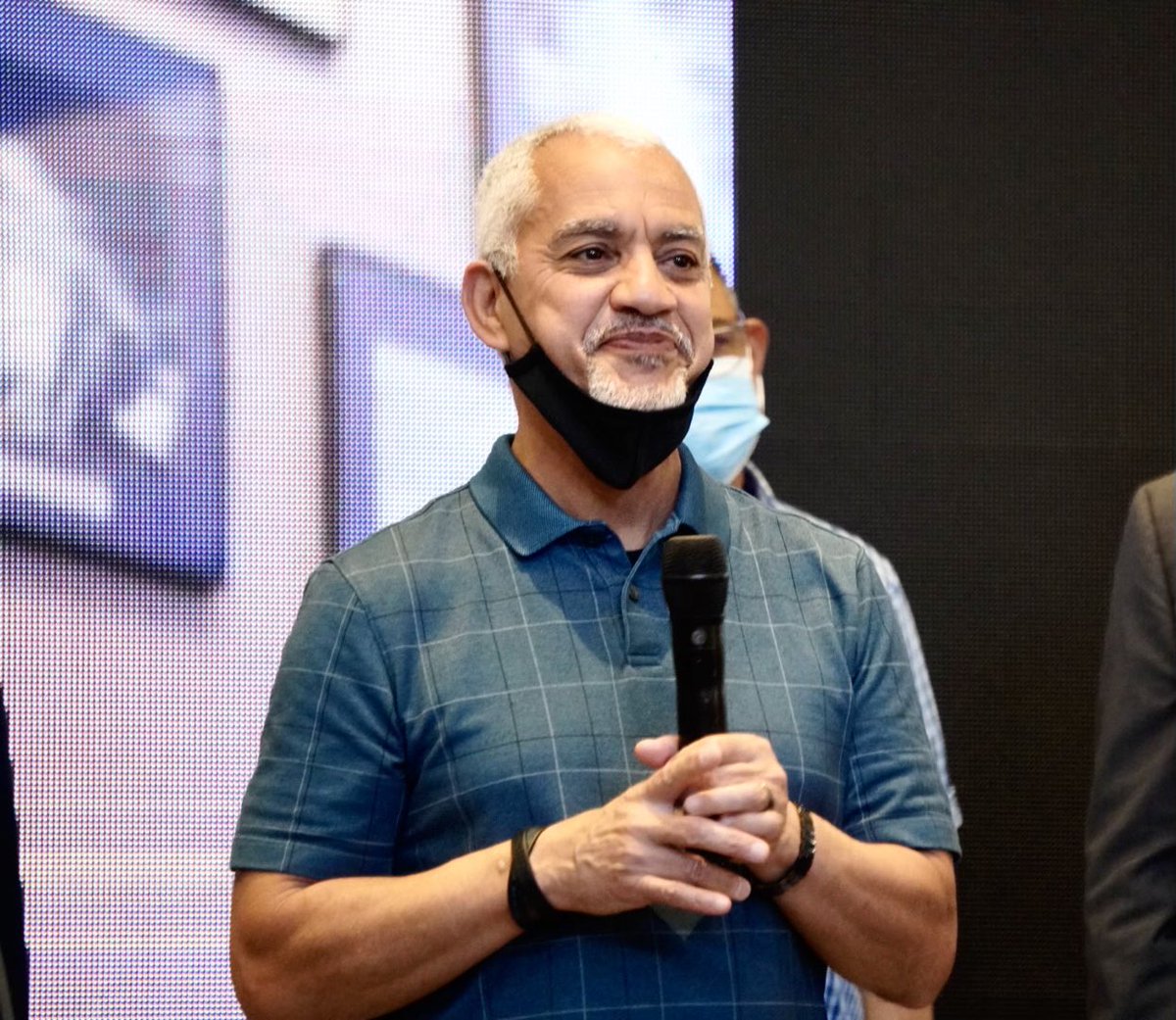 Puertorriqueños en las C.A. y Meteorología 🌤 tweet media
