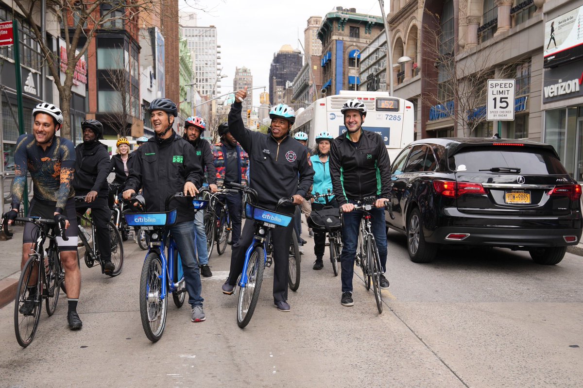 nycgov's tweet photo. .@NYCMayor announces an historic investment of more than $900 million in traffic safety to turn the tide on the traffic violence crisis. #EarthDay 

Learn more: https://t.co/HyH0KqgQXN https://t.co/zmgEPWkjGB