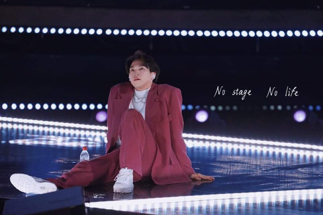 UnoSantacool's tweet photo. Những điều tốt nhất đẹp nhất đều dành cho Uno Santa vì em xứng đáng 🧡
1 năm 10 năm 20 năm 30 năm Claus đều mãi ở bên Santa🧡
Uno Santa Gentle
#Santa
#DefendSanta
#UnoSantaStopBeingSoHot
#Santa_pickmechuang
#Santa_worldchampion https://t.co/SIGspnAeFj