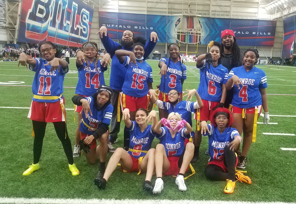 Monroe Girls Flag Football traveled to The Ralph Wilson Firkd House to participate in the NYSPHSAA Kick Off Event. The girls looked great! Thank you <a href="/BuffaloBills/">Buffalo Bills</a> for hosting. <a href="/RCSDMonroe/">James Monroe Campus</a> @RCSDHPEA
