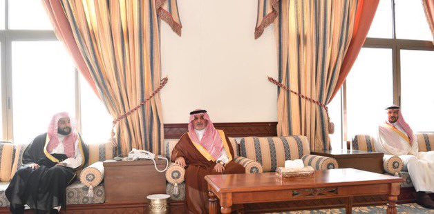aeen_tabuk's tweet photo. 🏷 #أمير_منطقة_تبوك الأمير #فهد_بن_سلطان_بن_عبدالعزيز
خلال لقائه المواطنين ومديري الإدارات الحكومية بمحافظة #الوجه 
—————————————
#تبوك #ضباء #الوجه #أملج #حقل #تيماء https://t.co/7EAjHTGqkp