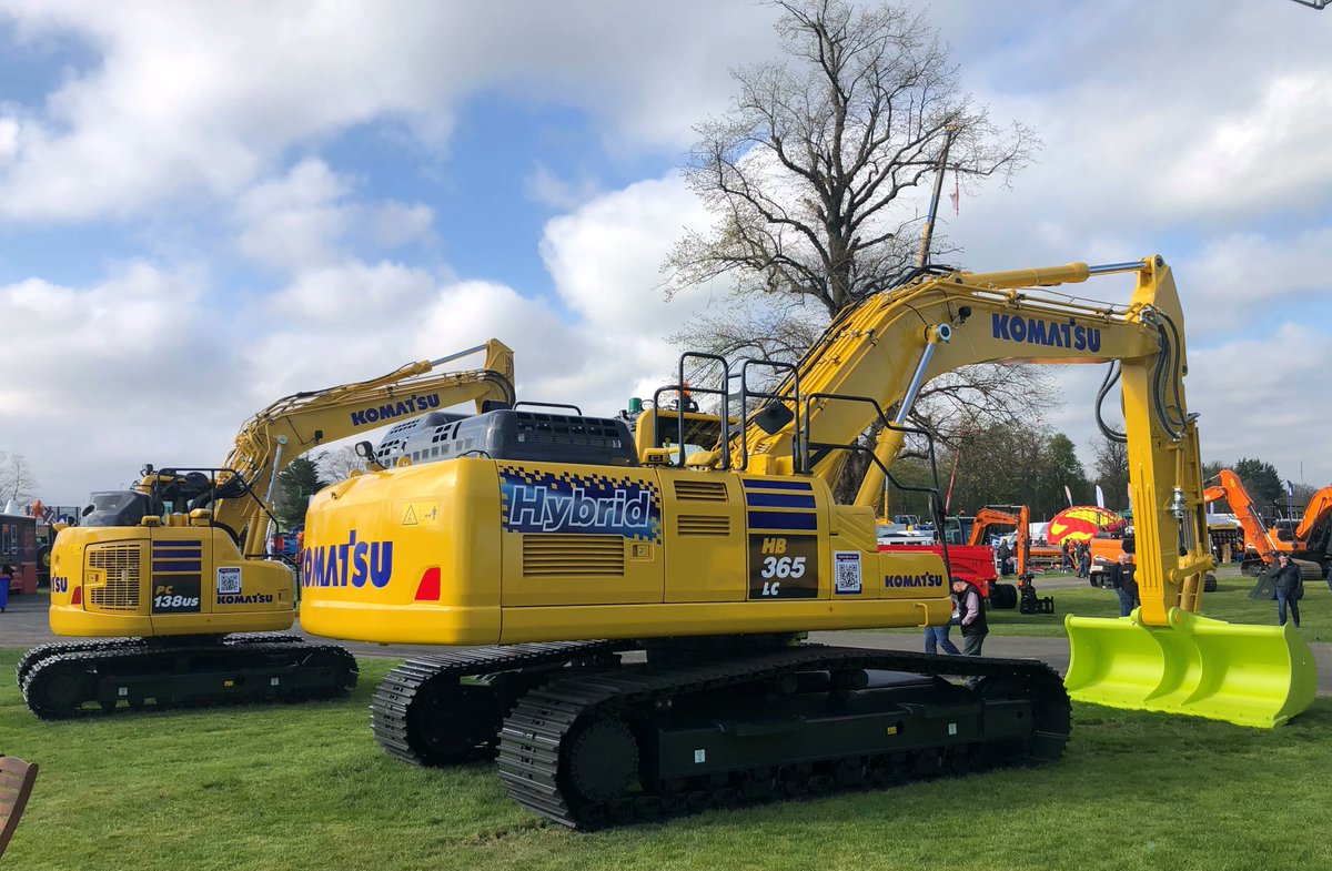 McHaleKomatsu's tweet photo. The last few photos from ScotPlant - what a show! Many thanks to all those who said hello and those who explored and enjoyed the machines up close.
https://t.co/3J5sUnh0no
#ScotPlant #ScotPlant2022 #ConstructionEquipment #Komatsu #ConstructionShows #Machines #Event #TradeEvent https://t.co/QWN1fem9C1