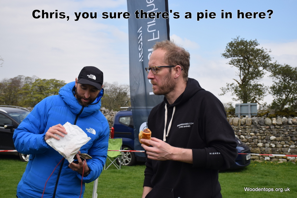 WoodentopsFR's tweet photo. Pie eating competition - Yorkshireman Ben Mounsey & Lancashireman Chris Barnes having their own competition at the Burnsall Trail Races #popandpastyclub #pieeating @cvfr_feed @RVH_lancs @FellrunningUK @Fellrunninbrief @sportsshoes_com @TheNorthFaceUK https://t.co/WzmR23jNqy