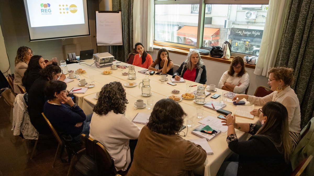 GeneroRed's tweet photo. 🤗Realizamos el I Encuentro de la @GeneroRed de Argentina 🇦🇷

Fueron 3 días en los que abordamos los desafíos del rol, su jerarquización y compartimos experiencias y aprendizajes colectivos por un periodismo con perspectiva de género y derechos humanos✊ https://t.co/jkUGazqOev