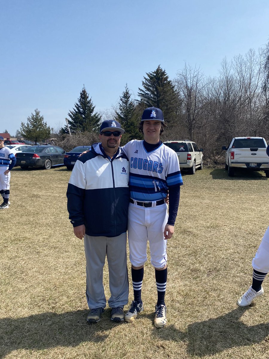 Brettwall0184's tweet photo. Eli wall with a no hitter today. #motorcityhitdogs
#midmichiganlakers https://t.co/MfoLrKnNrs