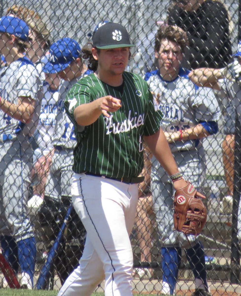 ………………HOG HEROICS…………….

Final ⚾️ 

North 5
Memorial 4 

WP: Cranick 1IP, H, 2R, 2BB, 2K 
S: Diekmann 1IP, 2H, R, 0BB, K 
HR: Decker (8) 

After 2 intentional walks in the inning, Cooper Blythe comes up with a big 2 out, 2 run single in top of 7th to break a 3-3 tie.
