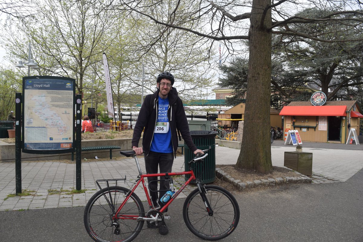 GPCAHunger's tweet photo. It was great to see so many of our Coalition staff, board members and their families at the Kelly Drive course this morning completing their Race Against Hunger! We had it all today...walkers, runners, and for the first time, bikers! #RAH26 #RAH2022 https://t.co/NNQnivhkr6