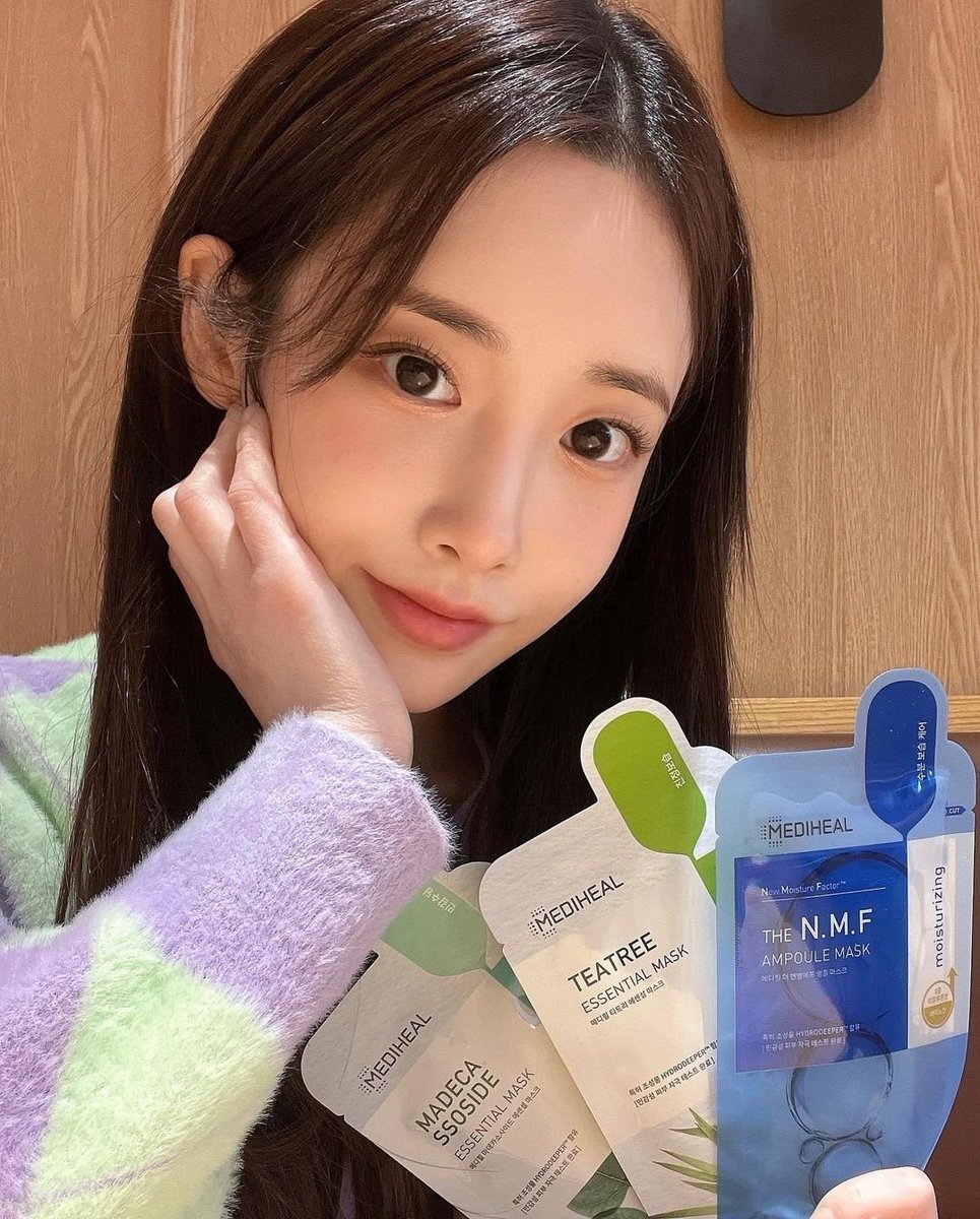 geulyz's tweet photo. 220203 #Lovelyz #JIAE INSTAGRAM
#Ad
I've been doing "1 pack/day" since January 1st👸🏻
⠀
#MEDIHEAL #NEWMEDIHEAL #TeaTreeMask https://t.co/lmjyn70wfj
