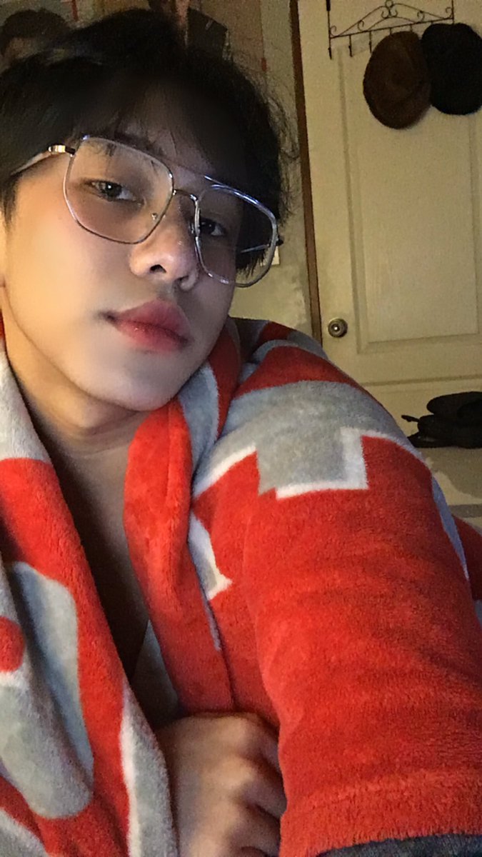 rickeuna's tweet photo. done #fresh #cold #relax #titocore https://t.co/moyBfOyald