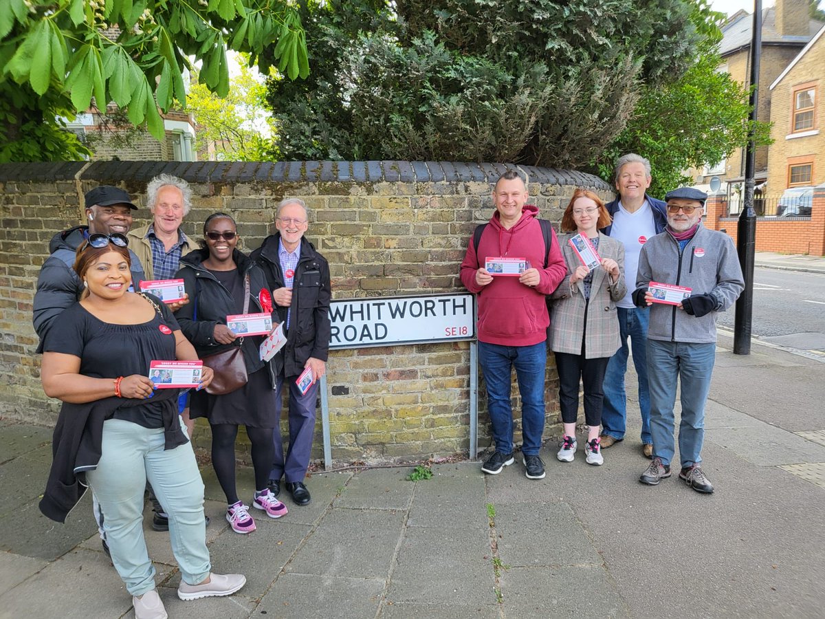 CliveEfford's tweet photo. Two great teams out in Shooters Hill ward today from ⁦@ElthamLabourPty⁩ today. Tremendous response from people for Labour. https://t.co/PQXCDRxwn3