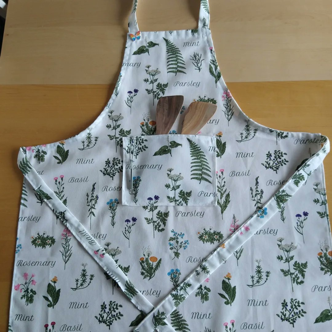 JeanetteCrochet's tweet photo. I am so proud๐คฉ
I just sold my first handmade kitchen apron on Etsy๐ฅณ
would you also like to take a look at my Etsy store
Jeanette Crochet on Etsy: https://t.co/Du1HHMMD8m
#jeanettecrochet #homemade #crochet #haken #hรคkeln #etsy #apron #apronstyle #aprons #schort https://t.co/DZ8U8opuV7