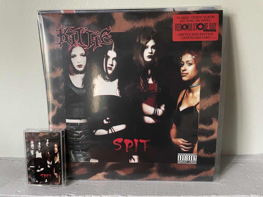julienktl1983's tweet photo. #nowspinning Kittie « Spit » (2000 - RSD 2022) #vinyle #cassetteaudio https://t.co/zO7giL3Jkf