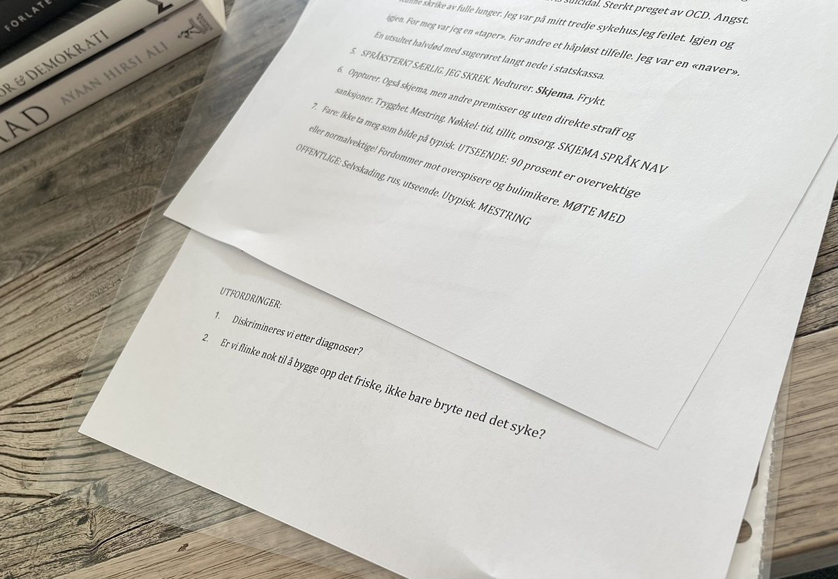 Foredrag for <a href="/Ungefunk/">Unge funksjonshemmede</a> i dag! Bra og viktig gjeng – og jeg lærte minst like mye av deres spørsmål som de kan ha gjort av mine svar. Takk for meg! 

PS. Glad det fortsatt arrangeres rent digitale samlinger. Mest fordi det gjør det lettere for alle å delta. Også fordi… jobbebukse.