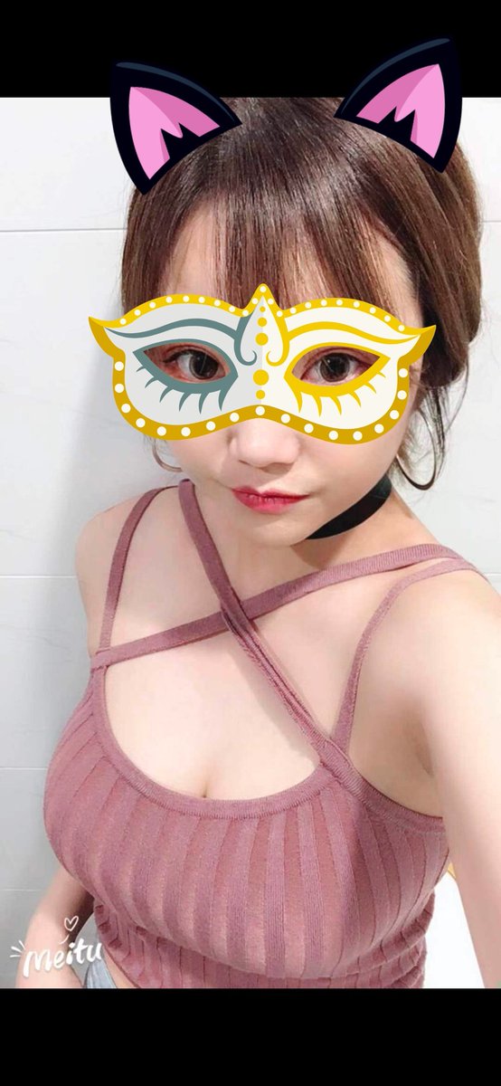 Cute48287879's tweet photo. 夏天感觉已经来了 https://t.co/nSmz7pMZrk