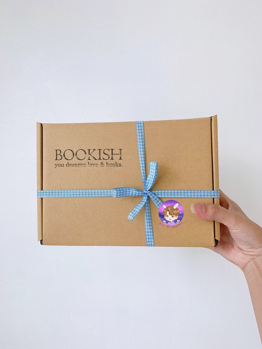 Hello!!Dr.Namcha!!
Nice to meet you💚
It might be a small gift but we choose it from the bottom of the our hearts for Nong <a href="/winmetawin/">Winmetawin</a> .
Hope you get some courage from this ☘️
Especial thanks to <a href="/WinmetawinO/">Winmetawin.Official</a> for always helping us.
#winmetawin
#snowballpower