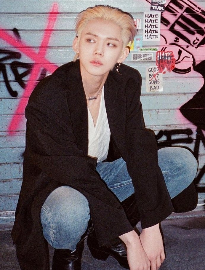 User yawnzzn posted😍