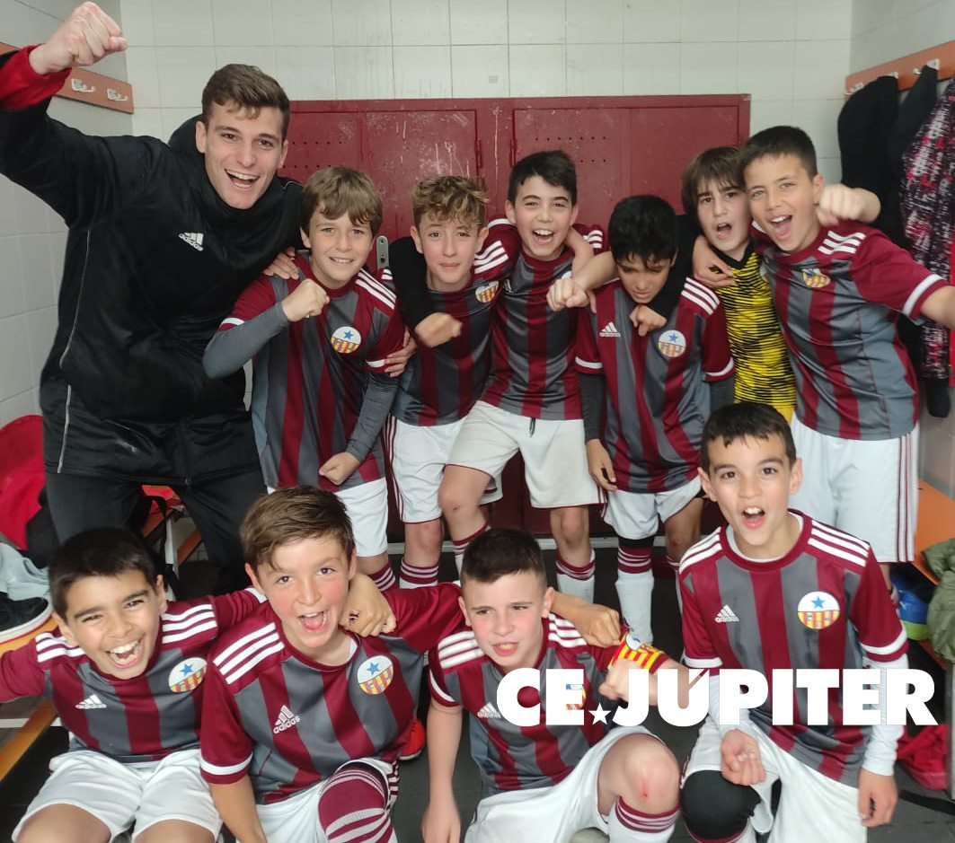 ALEVÍ B |
<a href="/CE_Jupiter/">CE Júpiter</a> 3-2 <a href="/cecongres/">Club Esportiu Congrés</a>

Victòria que en situa líders!!!!!💪🏻

#SomJupiter