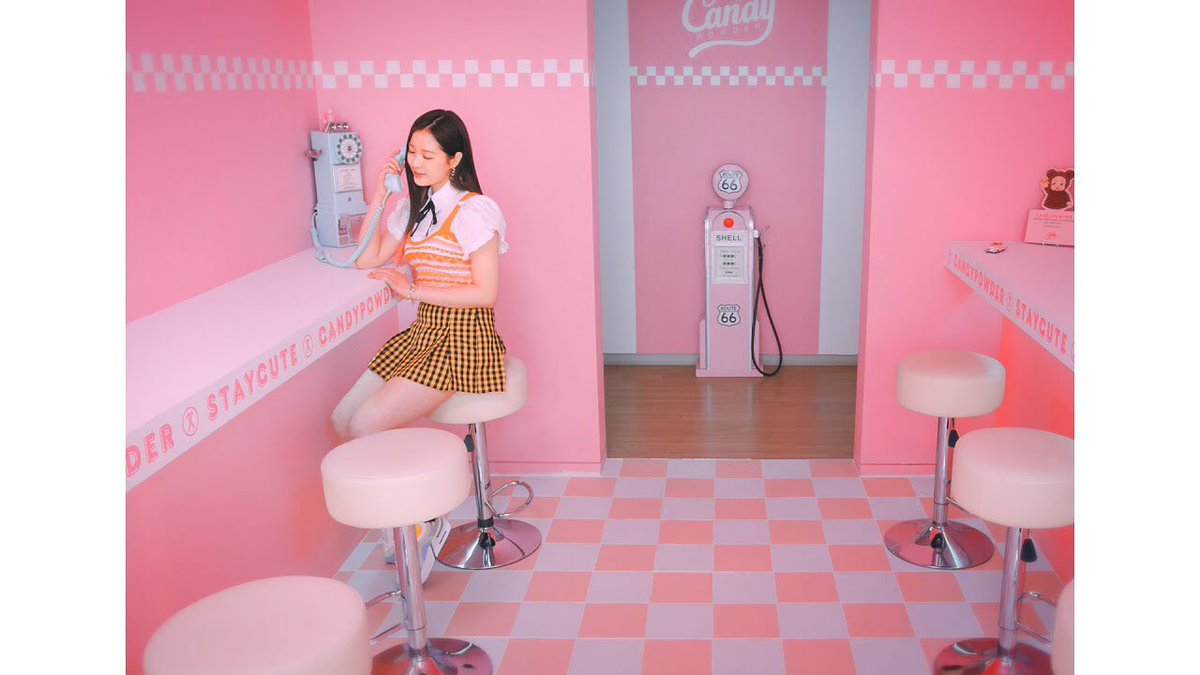 SAIU! O MV de “Your World” está finalmente disponível no YouTube! 

🔗 youtu.be/YBosRwxd0h4 

#KimHyerim #김혜림