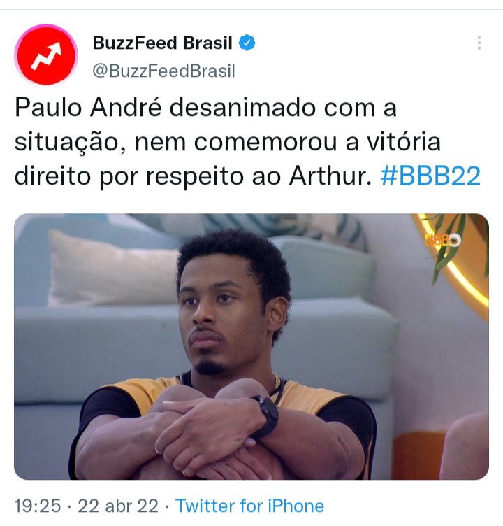 tweetataly's tweet photo. pa ganhou a prova, arthur nem sequer comemorou a vitória do amigo
passou nat desfilando ficou com a cara fechada, eqnt os outros gritavam
mano o arthur exala uma energia muito ruim, de prepotência, egocentrismo, o cara só pensa nele e quer que tudo seja sobre ele  #ForaArtur https://t.co/mhxcrH8R5H