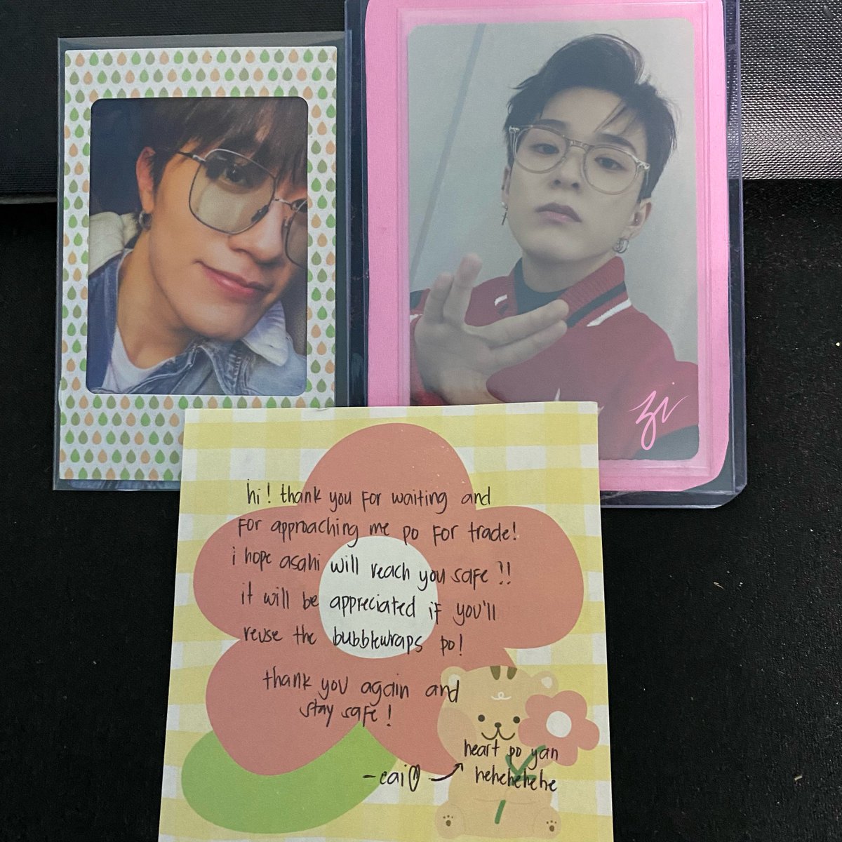 zihauls's tweet photo. hi @trsrsimp ! thank you so much for trading with me. asahi came home safely and ngayon ko lang naopen. fls ang pogi na nga ni sahi, ang pogi pa ni yedam sa freebies mo 🥺 #thankscaai https://t.co/R4htTBtqUK