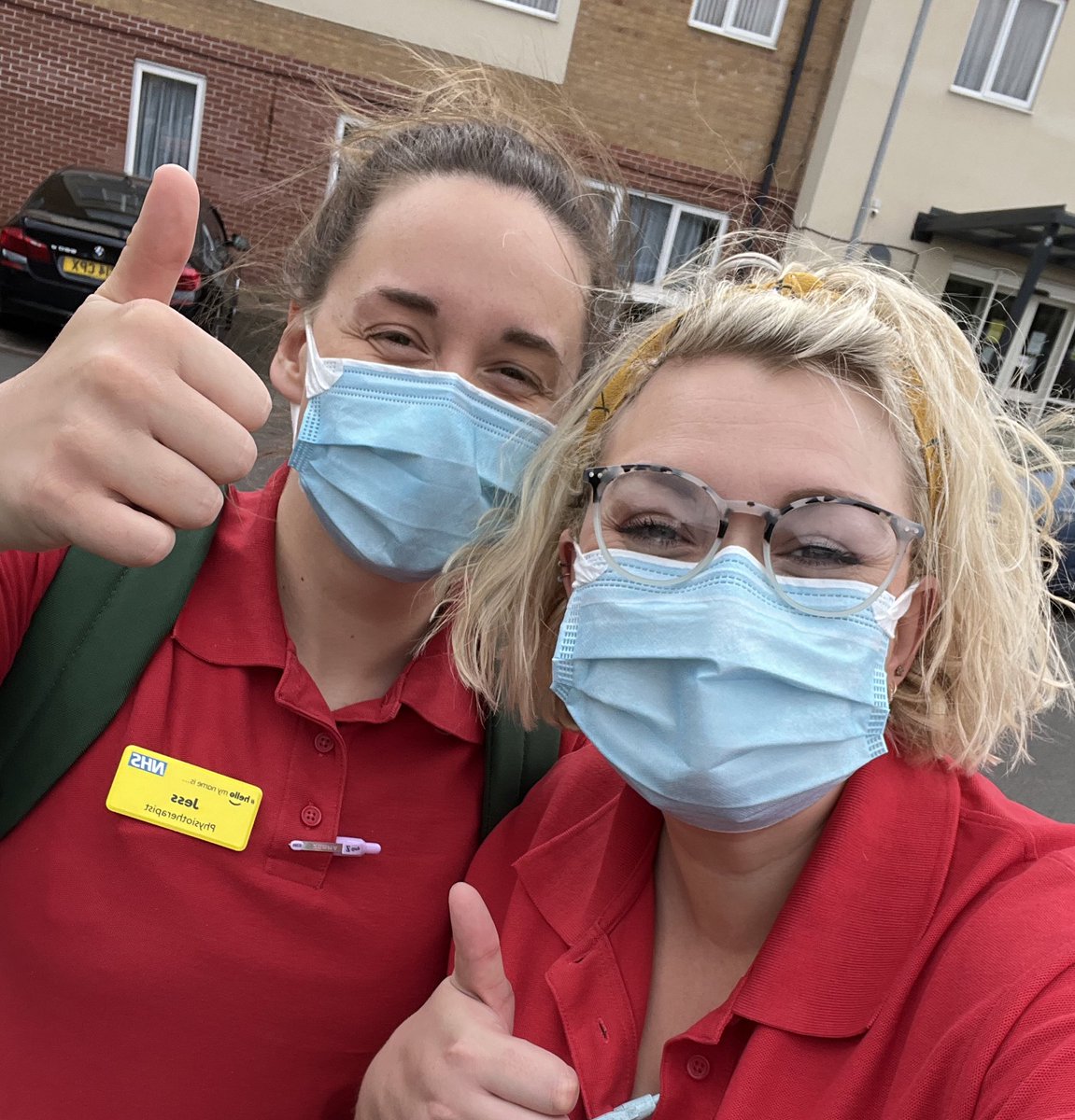 Windswept D2A-ing on a Saturday afternoon! Our chappy is back in his home with a brew and we are heading back to ED! 🥳 #rapidresponse #D2A #trustygreenbag #teamred